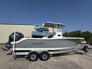 2022 26' NAUTICSTAR 2602 Legacy