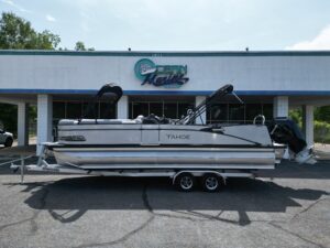 2025 25' TAHOE CAS VRB RF25T