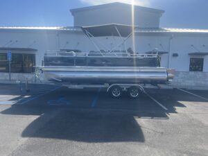 2025 25' TAHOE SPT RF21T