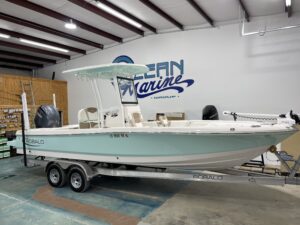 2023 24' Robalo CAYMAN 246